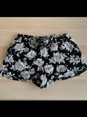 Brandy Melville Floral Patterned Shorts